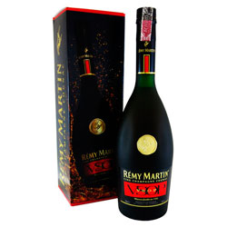 RÉMY MARTIN FINE CHAMPAGNE COGNAC V.S.O.P. 700 ML